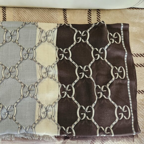 Gucci GG Logo Belt Print Blue & Brown Rectangle Fringe Wool/Silk Pashmina Scarf - Picture 5 of 7